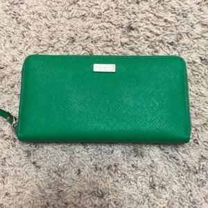 Kate Spade Kelly green wallet